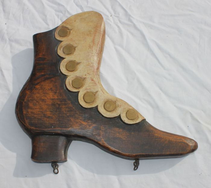 ca 1880 pine wonderful boot form trade sign in ori: ca 1880 pine wonderful boot form trade sign in original paint - 11 1/2" tall x 12 1/2" wide