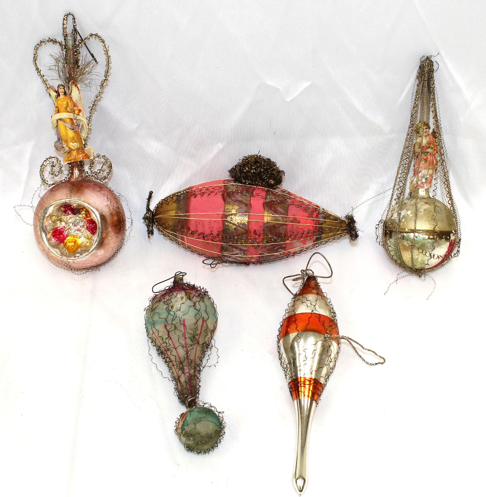 Lot of 5 glass & wire Victoria ornaments incl blimp & hot air balloon forms (1 of 5)