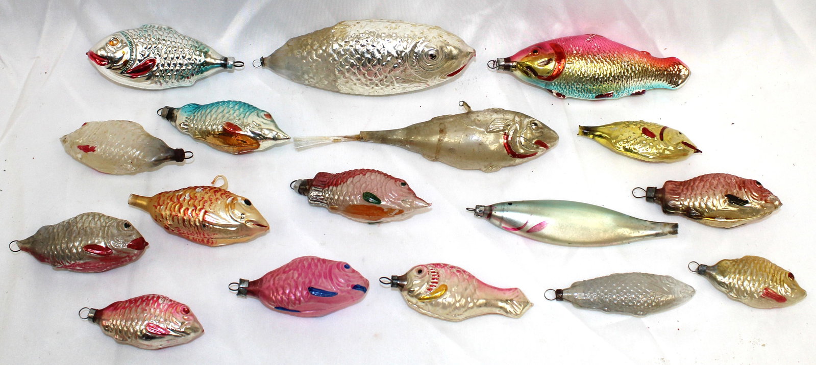 Lot of 17 antique glass fish ornaments: Lot of 17 antique glass fish ornaments