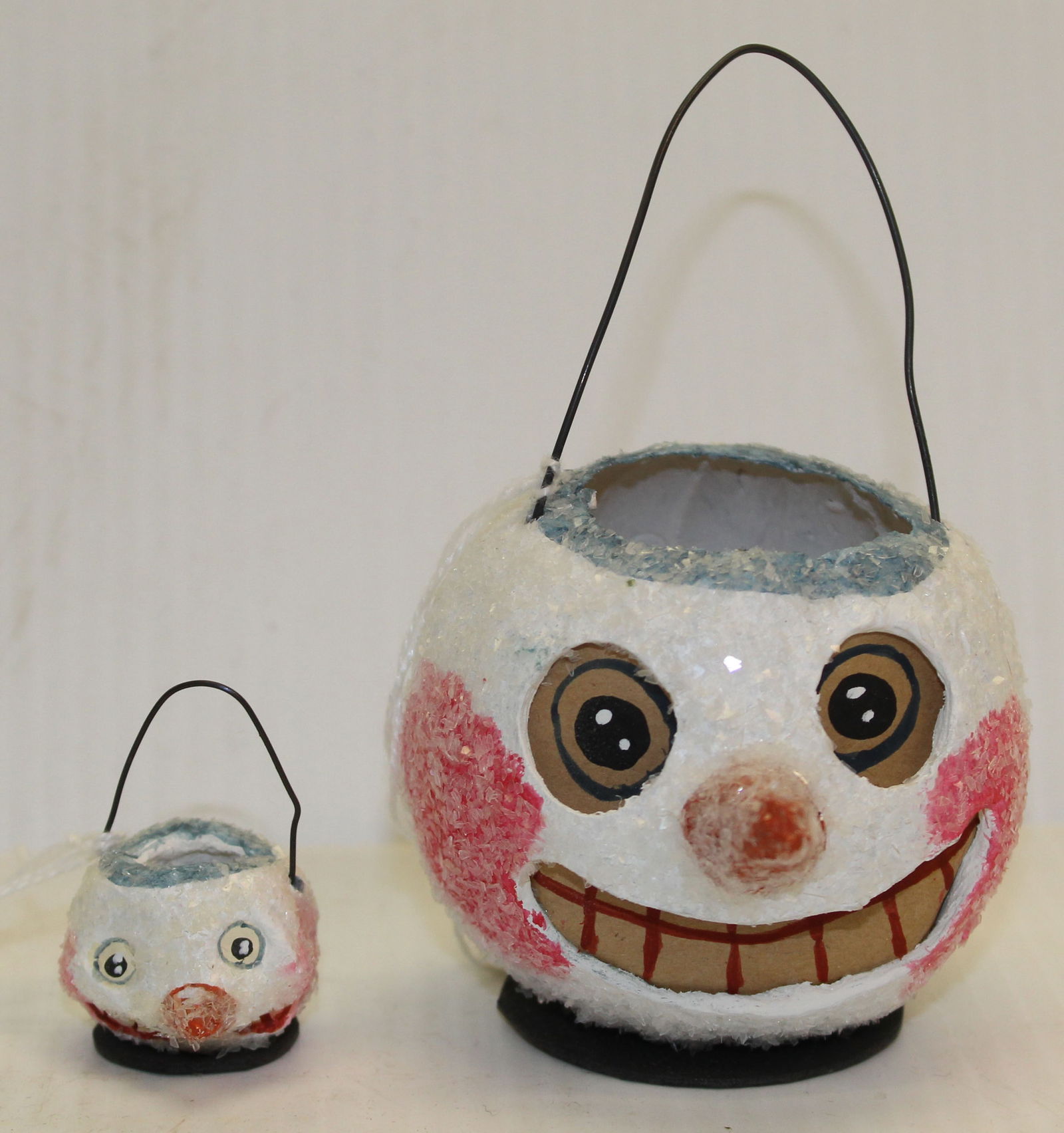 Lot of 2 Small & mini Snowman form Jack-o-Lanterns signed David Vic "Poliwoggs" dated 1999 - 3" diam (1 of 8)