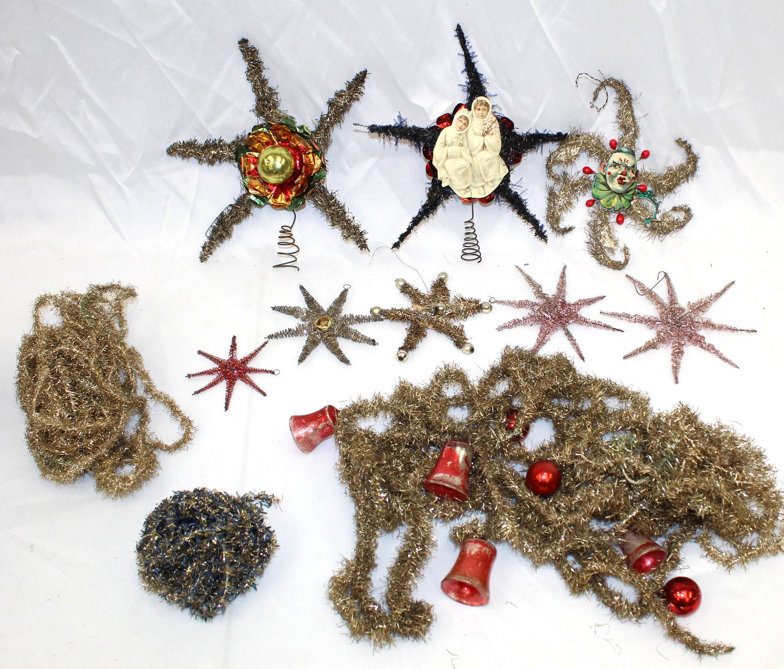 Lot of vintage wire/tinsel & scrap paper ornaments plus strands of garland (1 of 9)