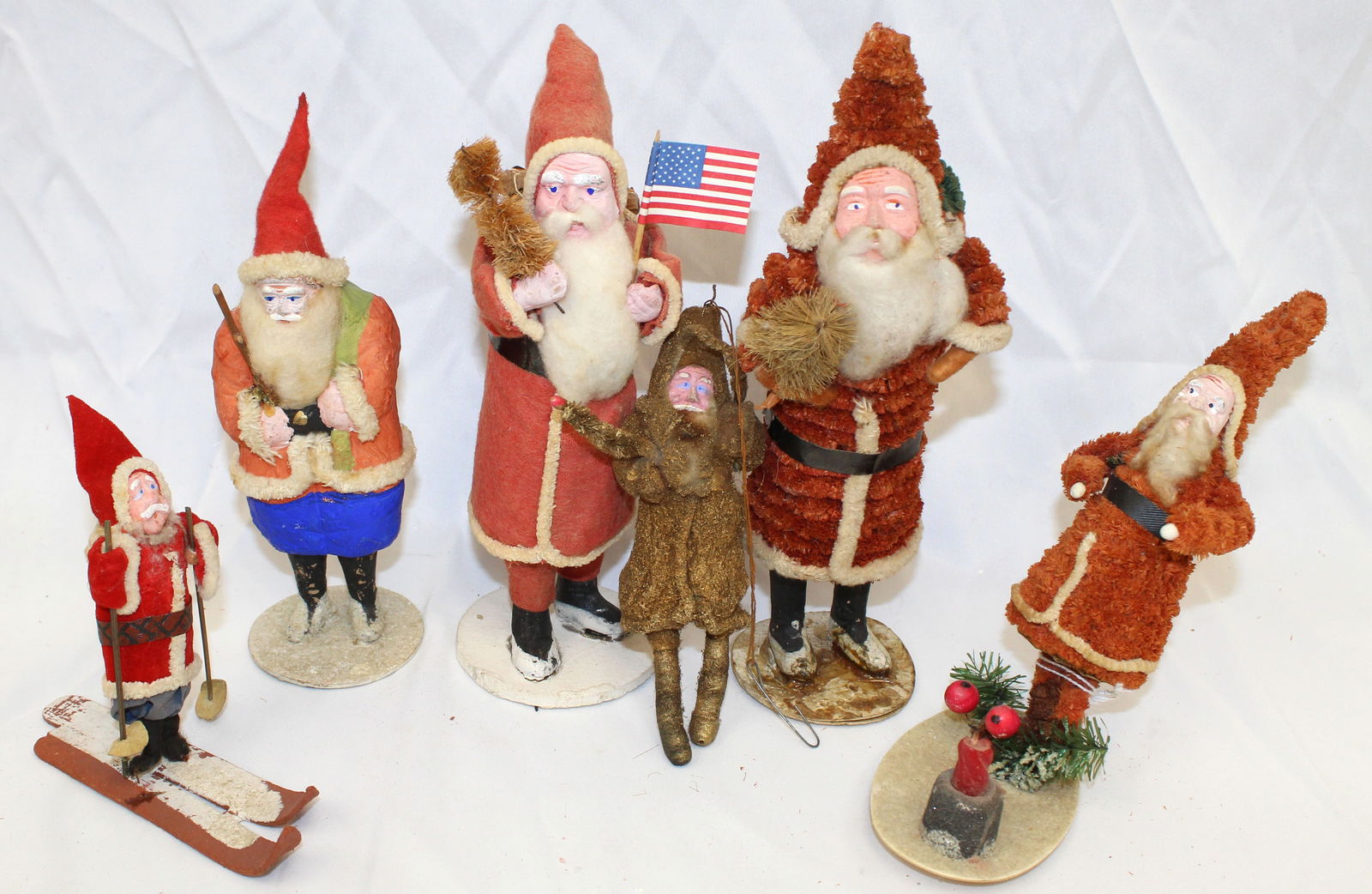 Lot of 6 Japanese felt & chenille Santa's - 5" - 9" tall (1 of 4)
