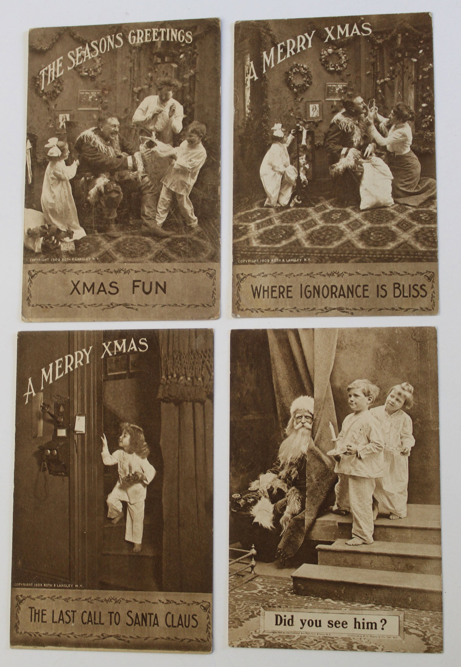 Lot of 4 antique Christmas motif postcards: Lot of 4 antique Christmas motif postcards