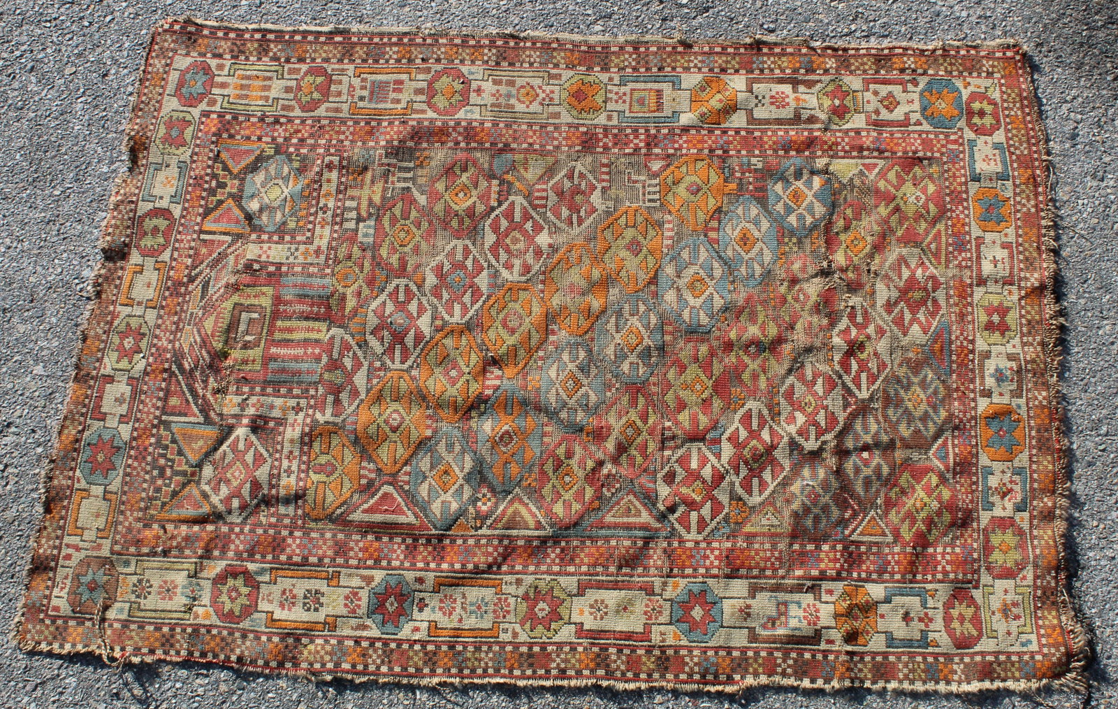well worn Oriental area rug - 3'6"x5': well worn Oriental area rug - 3'6"x5'