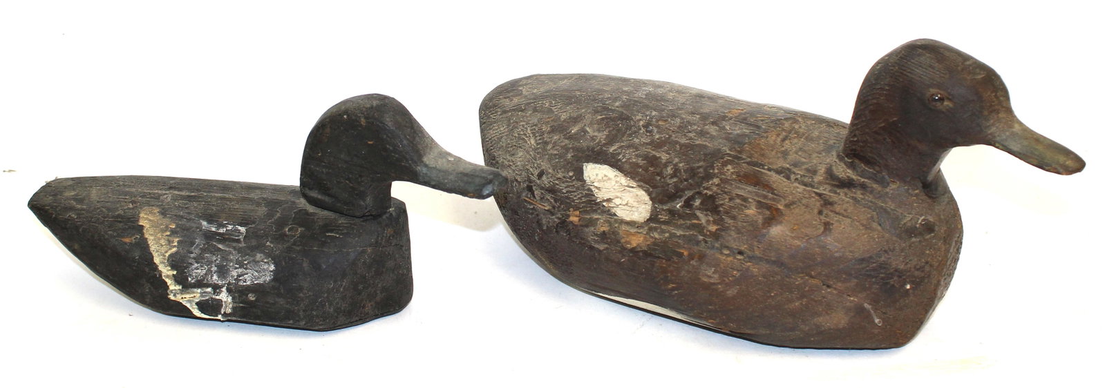 Lot of 2 carved wooden duck decoys - 5"x14" & 6"x14 1/2": Lot of 2 carved wooden duck decoys - 5"x14" & 6"x14 1/2"