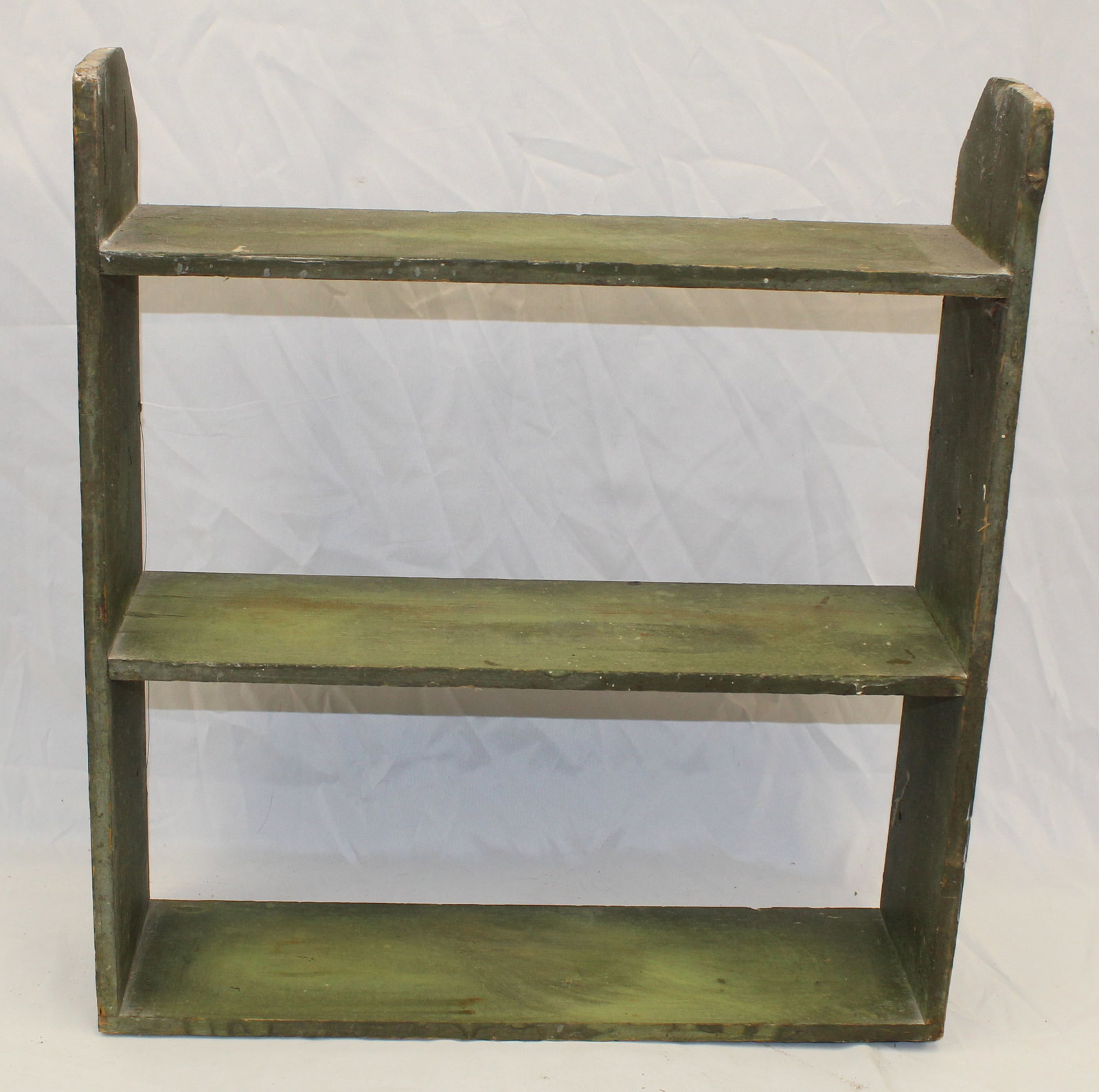 Antique wall shelf in green paint - 22" tall x 20" wide x 6" deep: Antique wall shelf in green paint - 22" tall x 20" wide x 6" deep