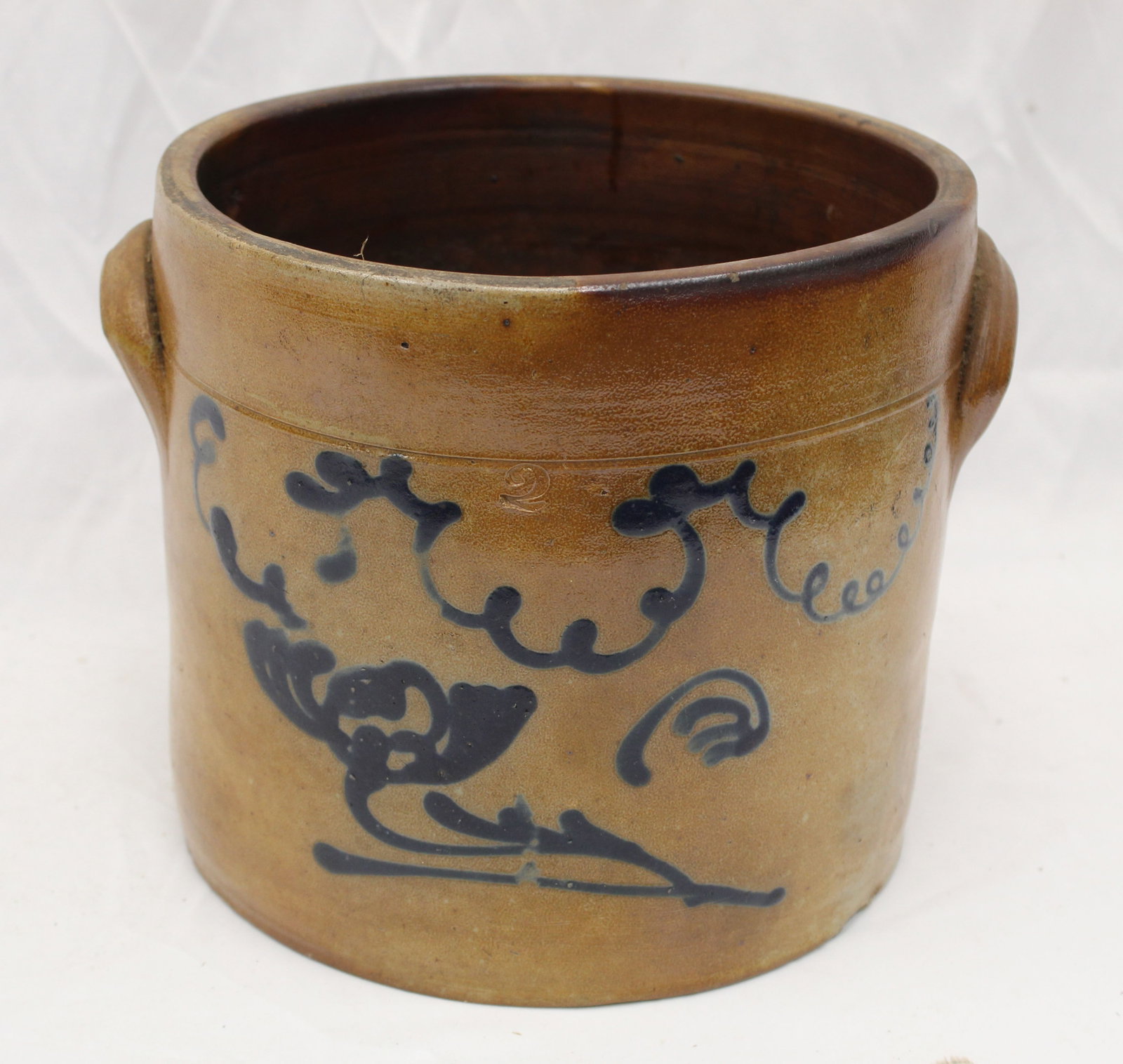 Smith & Day Stoneware 2 gal crock w cobalt decoration - 8 3/4" tall x 9 1/4" diam: Smith & Day Stoneware 2 gal crock w cobalt decoration - 8 3/4" tall x 9 1/4" diam