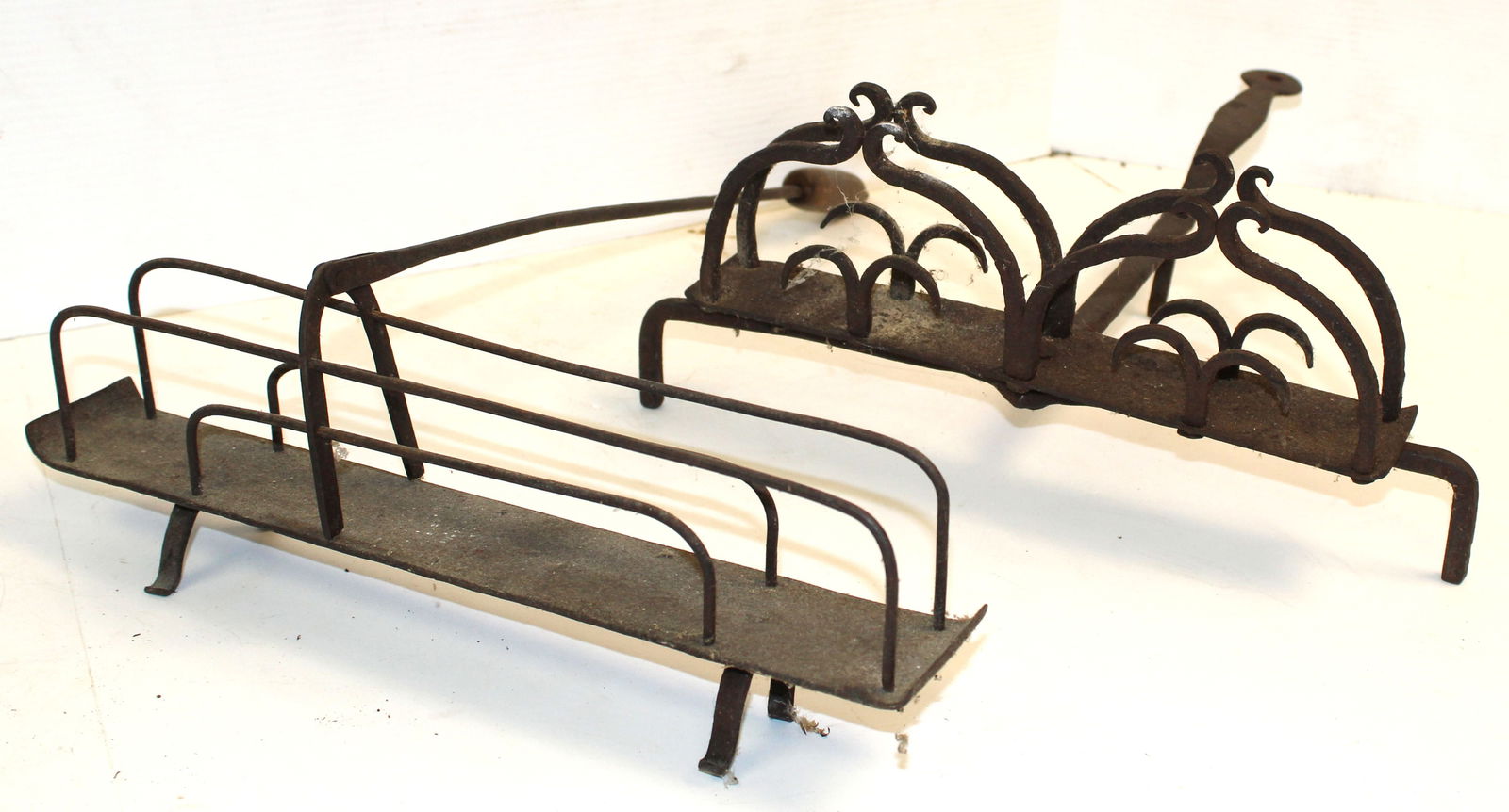 Lot of 2 wrought iron toasters: Lot of 2 wrought iron toasters