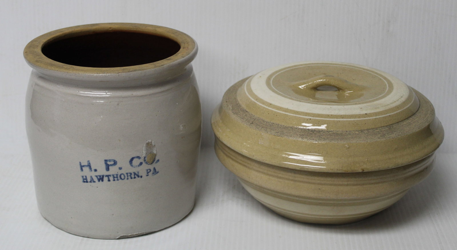 Lot of 2 stoneware items incl covered dish & a crock by HP & co Hawthorne, PA: Lot of 2 stoneware items incl covered dish & a crock by HP & co Hawthorne, PA