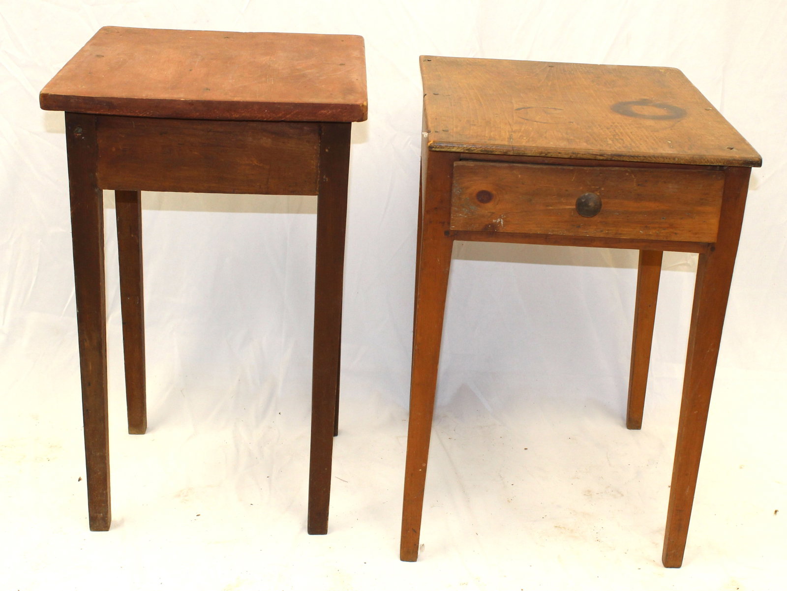 Lot of 2 primitive antique country Hepplewhite stands - a 1 drawer example 24" tall x 16" wide x 20: Lot of 2 primitive antique country Hepplewhite stands - a 1 drawer example 24" tall x 16" wide x 20 1/2" deep & the other 25 1/2" tall x 15 1/2" wide x 17 1/2" deep