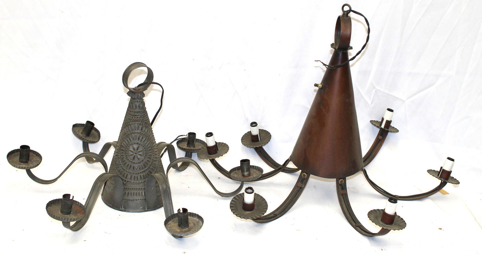 Lot of 2 antique style tin & copper electrified candle chandeliers - 21" tall x 27" wide & 14" tall: Lot of 2 antique style tin & copper electrified candle chandeliers - 21" tall x 27" wide & 14" tall x 25" wide