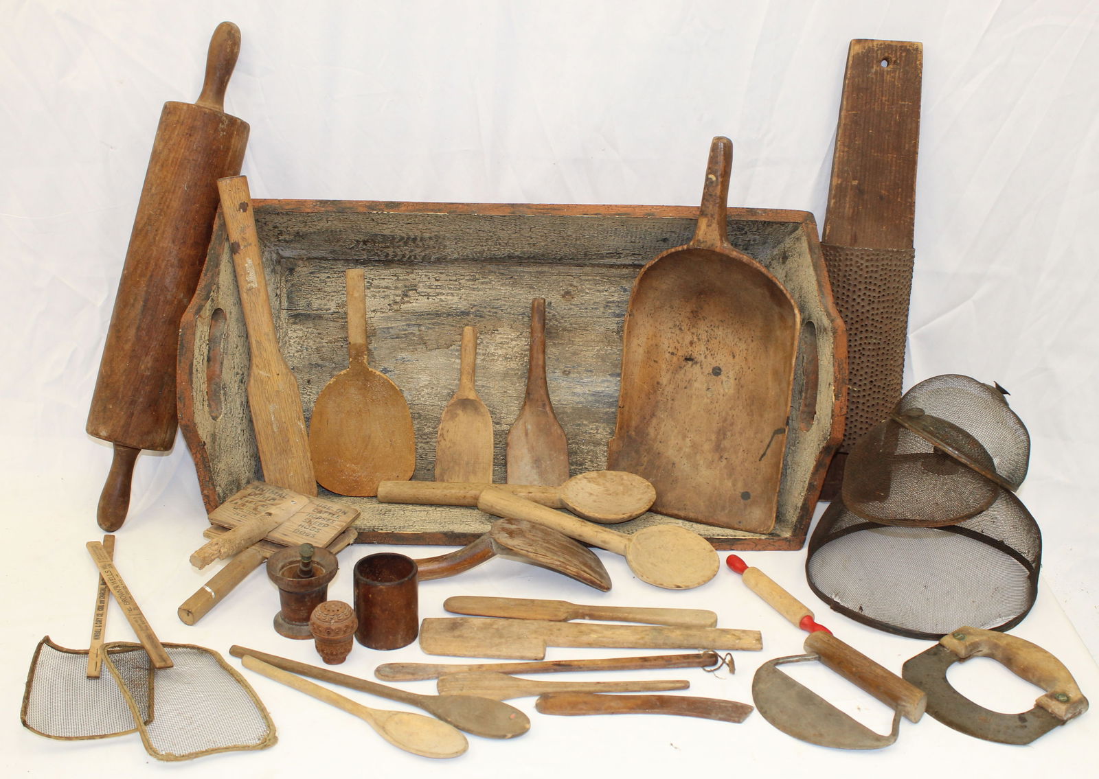 Wooden painted dough box filled with antique treen & other utensils, etc - dough box is antique: Wooden painted dough box filled with antique treen & other utensils, etc - dough box is antique style 29"x16"