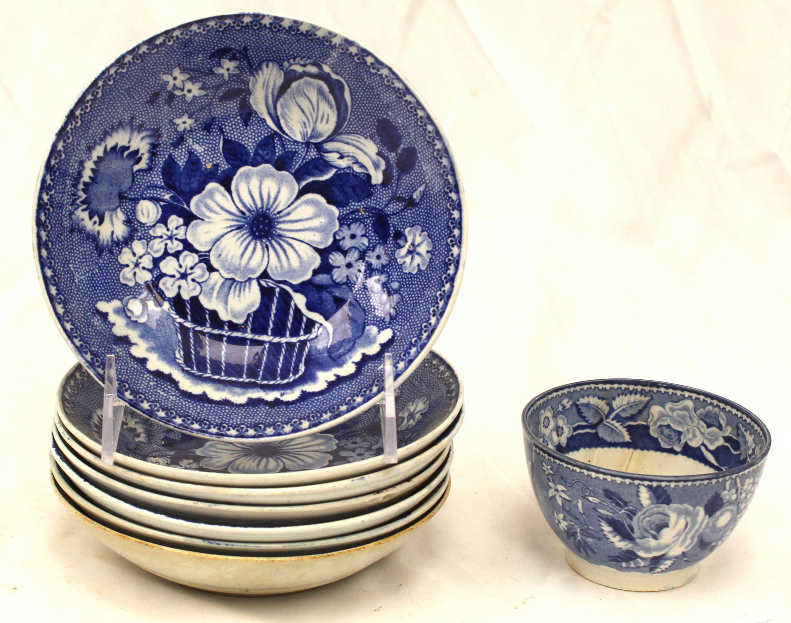 Set of 7 Clews blue & white 5 1/2" bowls plus a small cup: Set of 7 Clews blue & white 5 1/2" bowls plus a small cup