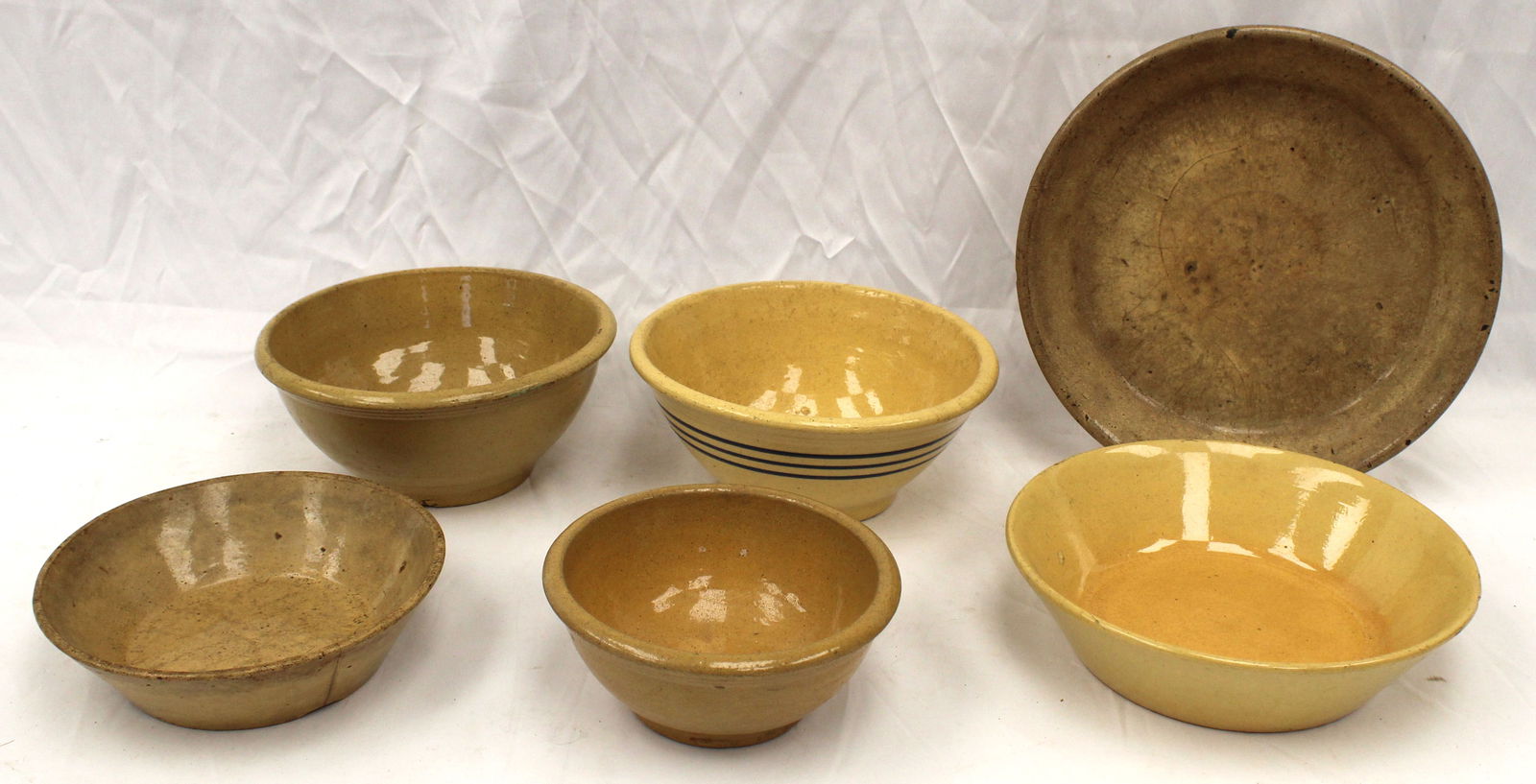 Lot of 6 yellowware items incl bowls & milk pans (1 of 7)