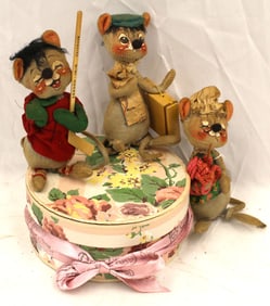 Lot of 3 stuffed mice