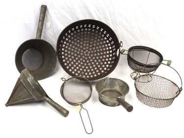 Lot of 7 tin & wire sifters/strainers