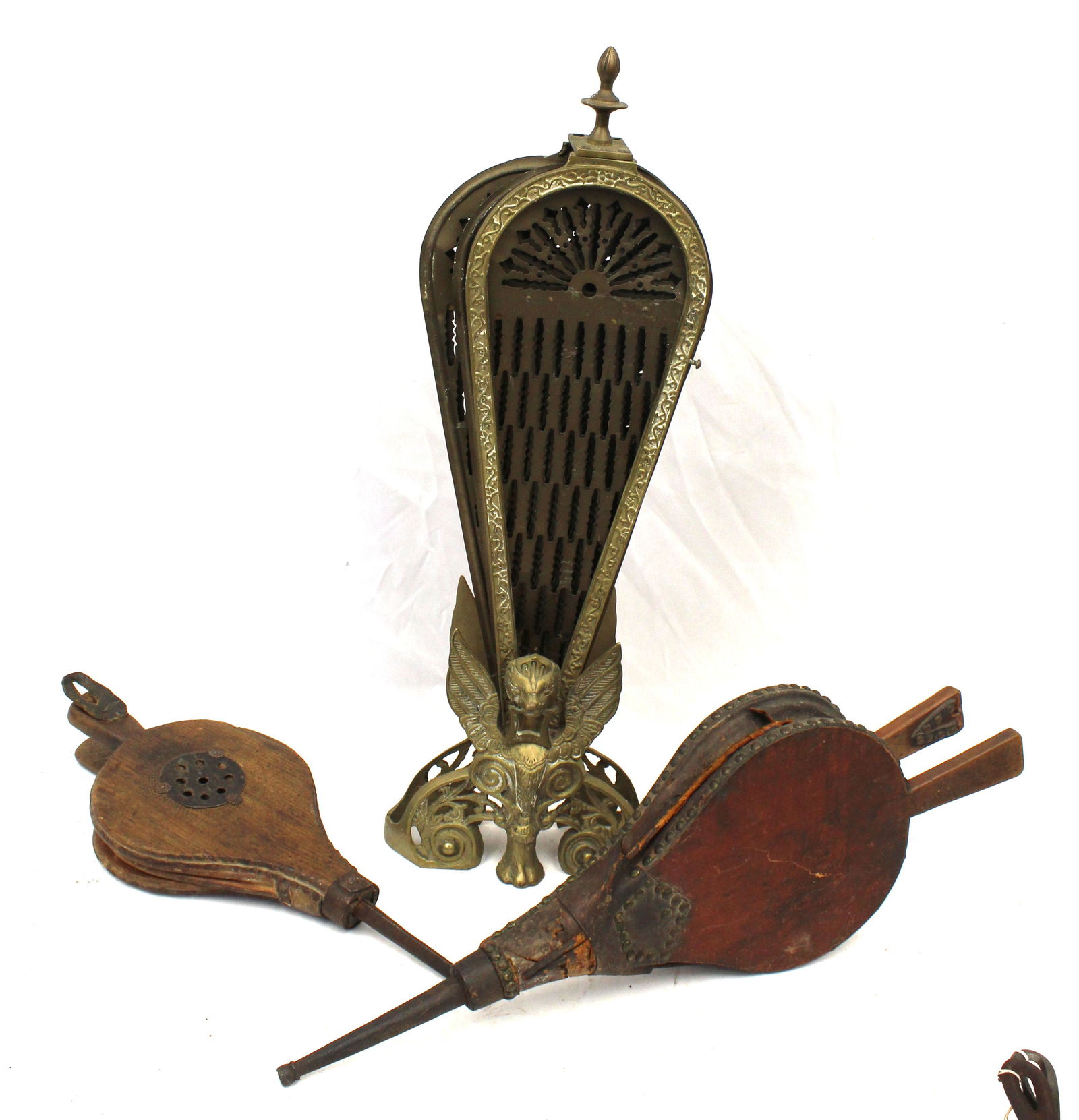 Brass fireplace expandable screen together w 2 antique bellows (1 of 8)