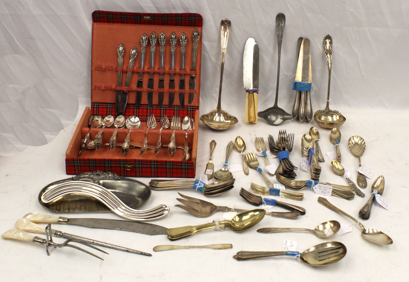 Large lot of silverplate flatware in multiple patterns (1 of 6)