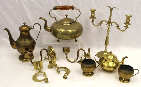 Lot of brass incl candlesticks, coffee pot, teapot, creamer & sugar & wall hooks