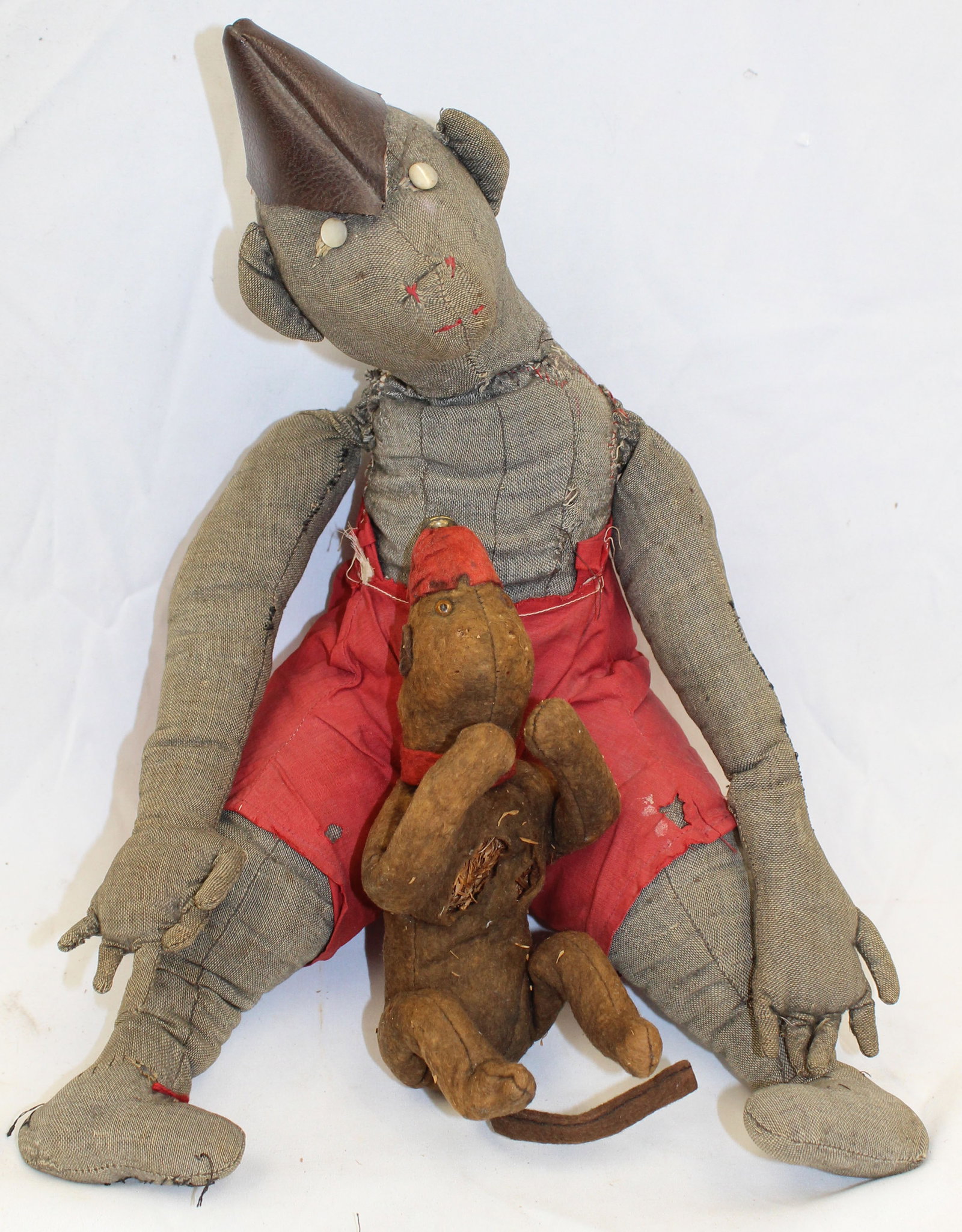Lot of 2 stuffed monkeys - well loved: Lot of 2 stuffed monkeys - well loved