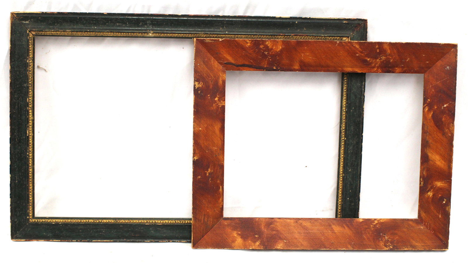 Lot of 2 wooden painted frames - 14 1/2"x23" & 17"x13" overall: Lot of 2 wooden painted frames - 14 1/2"x23" & 17"x13" overall