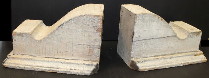 Pair of wooden painted white corbels - 9" tall x13 1/2"x8"