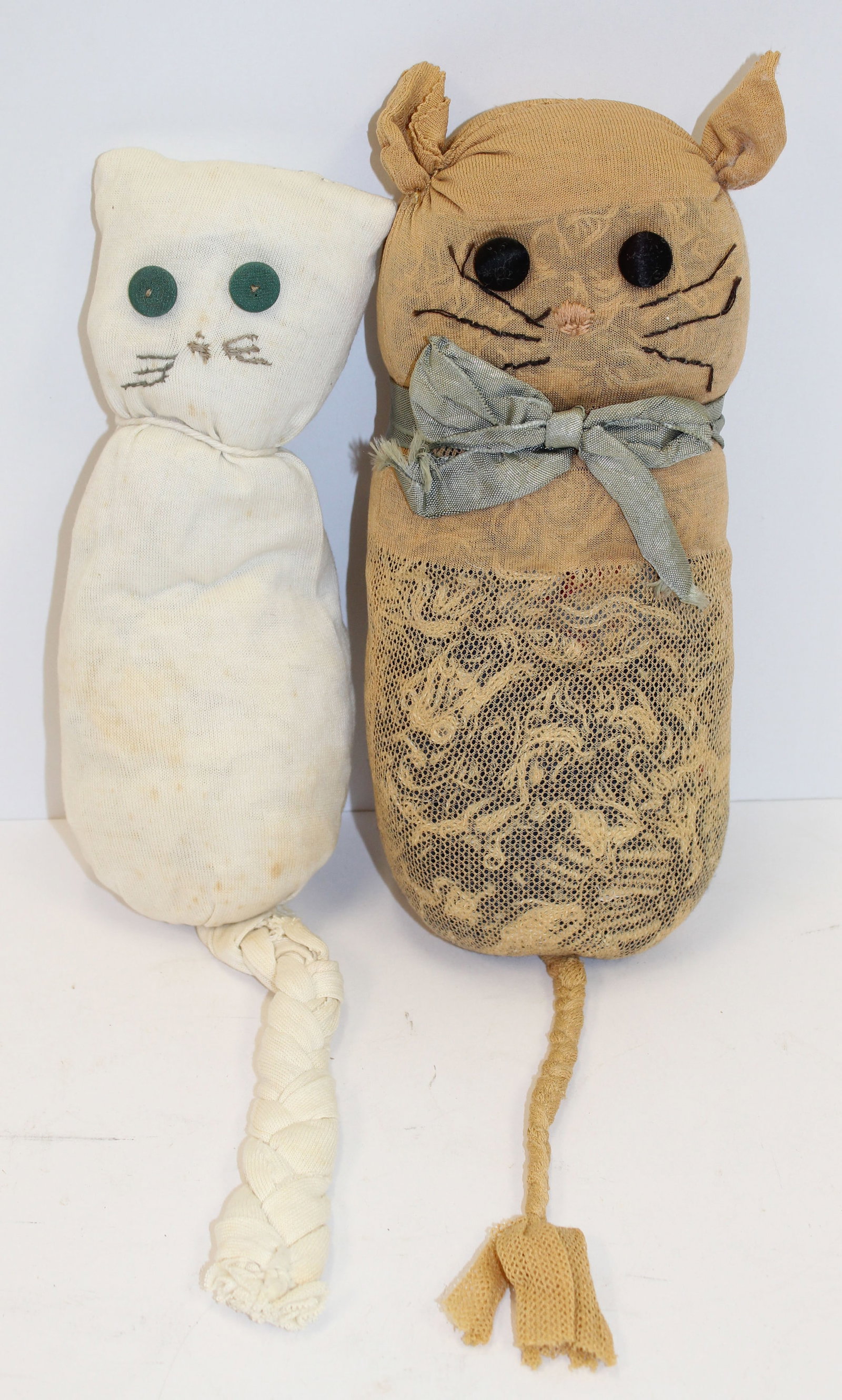 Lot of 2 antique sock cats - 10"&11": Lot of 2 antique sock cats - 10"&11"