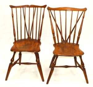 Pair of brace back Windsor sidechairs