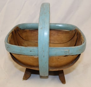 Antique wooden trug - 8" tall x 8"wide x 7" deep
