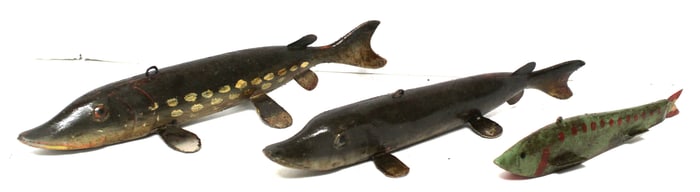 Lot of 3 painted wood & tin fish decoys - 6 1/2", 9 1/2" & 10" long