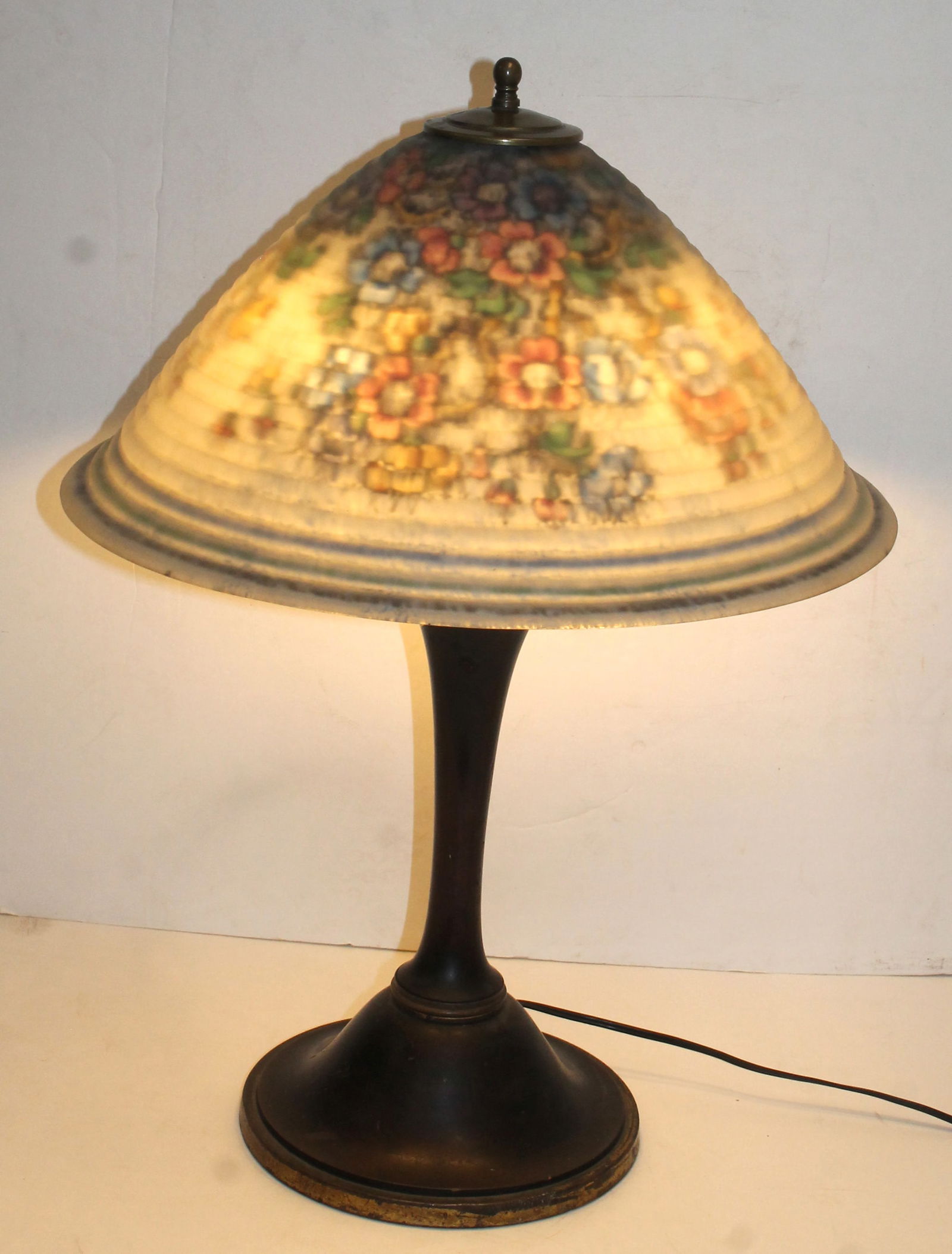 Beautiful Pairpoint "Danvers" Japanese peach blossom reverse painted 18" table lamp on orig wooden (1 of 12)