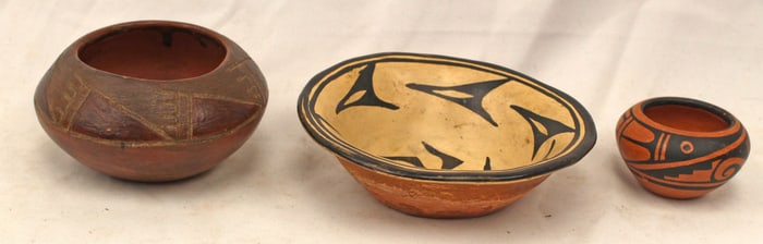 Lot of 3 Native American small pottery bowls - 2 1/2", 4", &5" diam