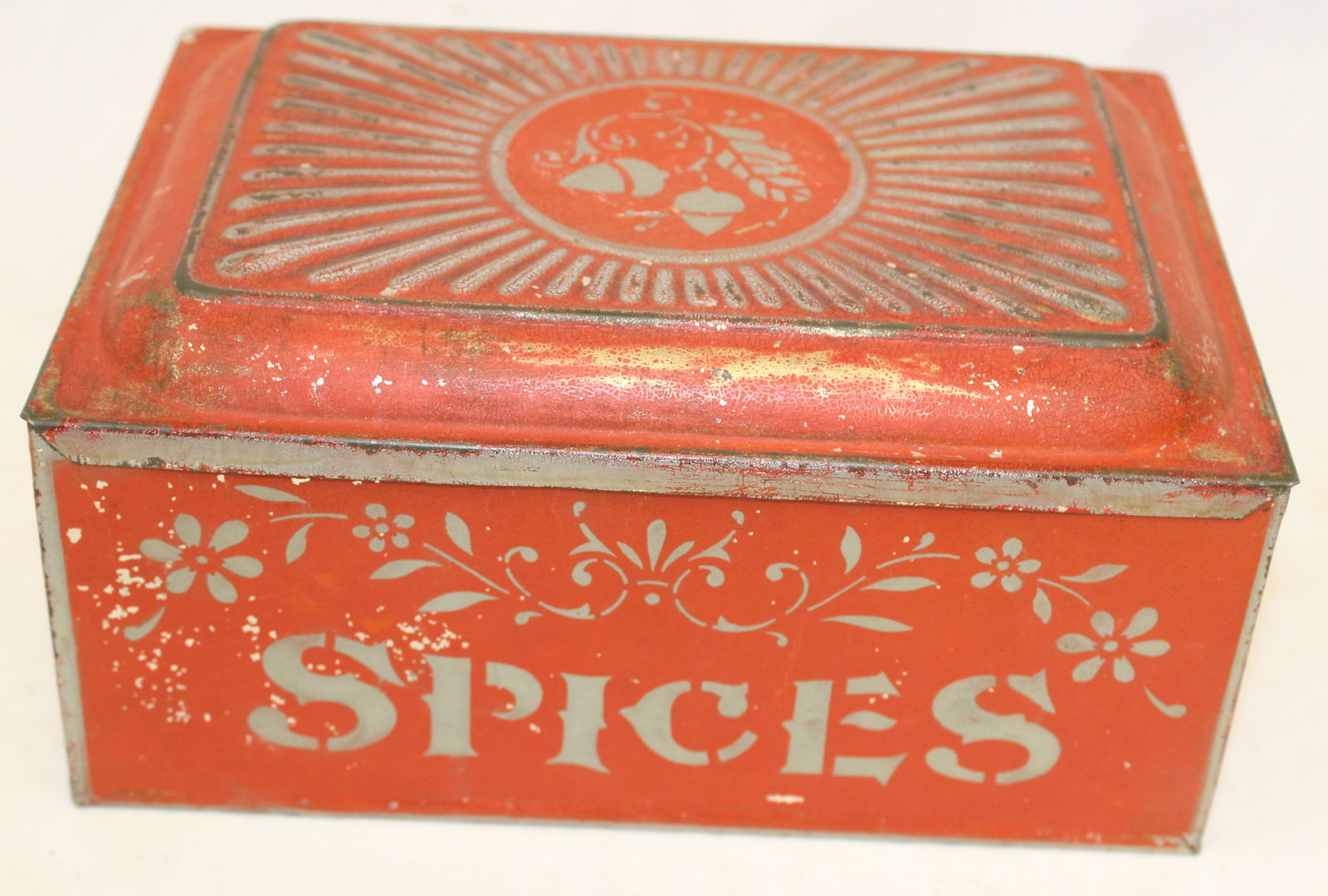 Antique red toleware "Spices" tin w interior round tole cannisters - 4" tall x 8"x6" (1 of 4)