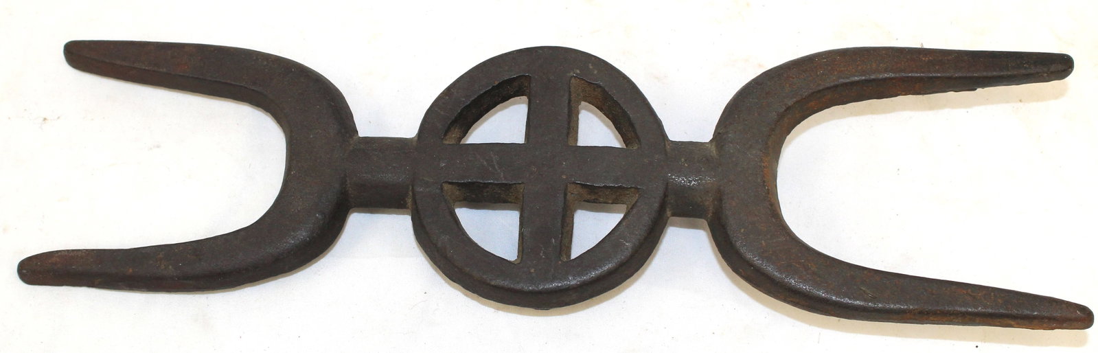 iron bootjack - 15" x 4 1/2": iron bootjack - 15" x 4 1/2"