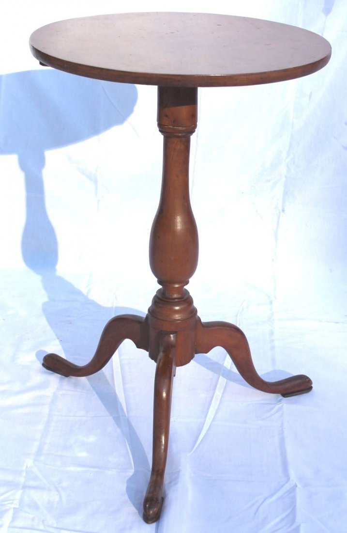 ca 1760 QA period CT River Valley cherry round top snak: ca 1760 QA period CT River Valley cherry round top snake ft candlestand w beautifully turned shaft & graceful legs - all orig - 18" diam top