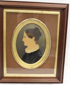 Oil on board portrait of a woman - unsigned - overall framed size 14"x12"