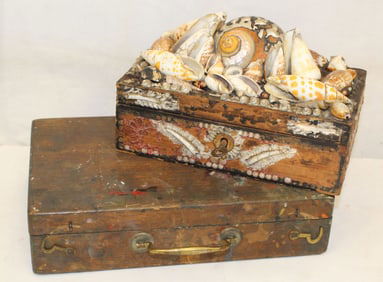 Lot of 2 interesting boxes incl a shell encrusted example 5" tall x 8" wide x 5" deep & French