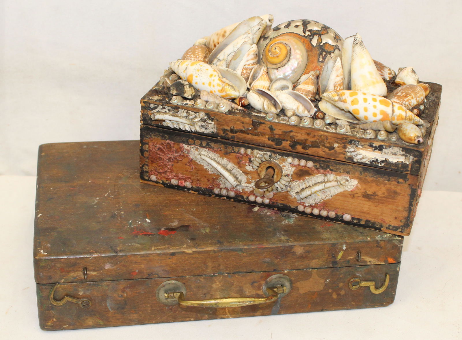 Lot of 2 interesting boxes incl a shell encrusted example 5" tall x 8" wide x 5" deep & French (1 of 7)