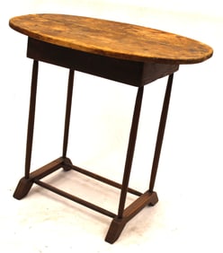 Antique country oval top table w stretcher base - 27 1/2" tall x 29" wide x 21 1/2" deep