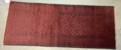 Oriental area rug/runner - 2'6"x6'3"