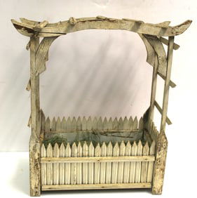 Small wooden painted white trellis form planter/basket - 13" tall x 12" wide x 5 1/2" deep