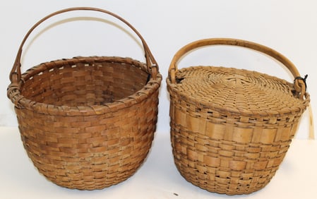 Lot of 2 baskets attrib to Jackman - a round swing w cover & a feather swing - 7 1/4" tall x 10"
