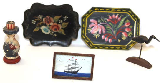 Miniatures lot incl tole trays, shorebird & painting - 2 1/2" trays