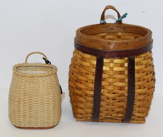 Lot of 2 miniature baskets incl Linda Riggs cardholder & Ralph Smith backpack - 4" & 6 1/2"