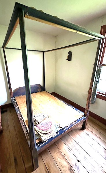 Antique rope bed in blue paint - complete - approx 78" tall x 80" long x 55" wide (1 of 8)