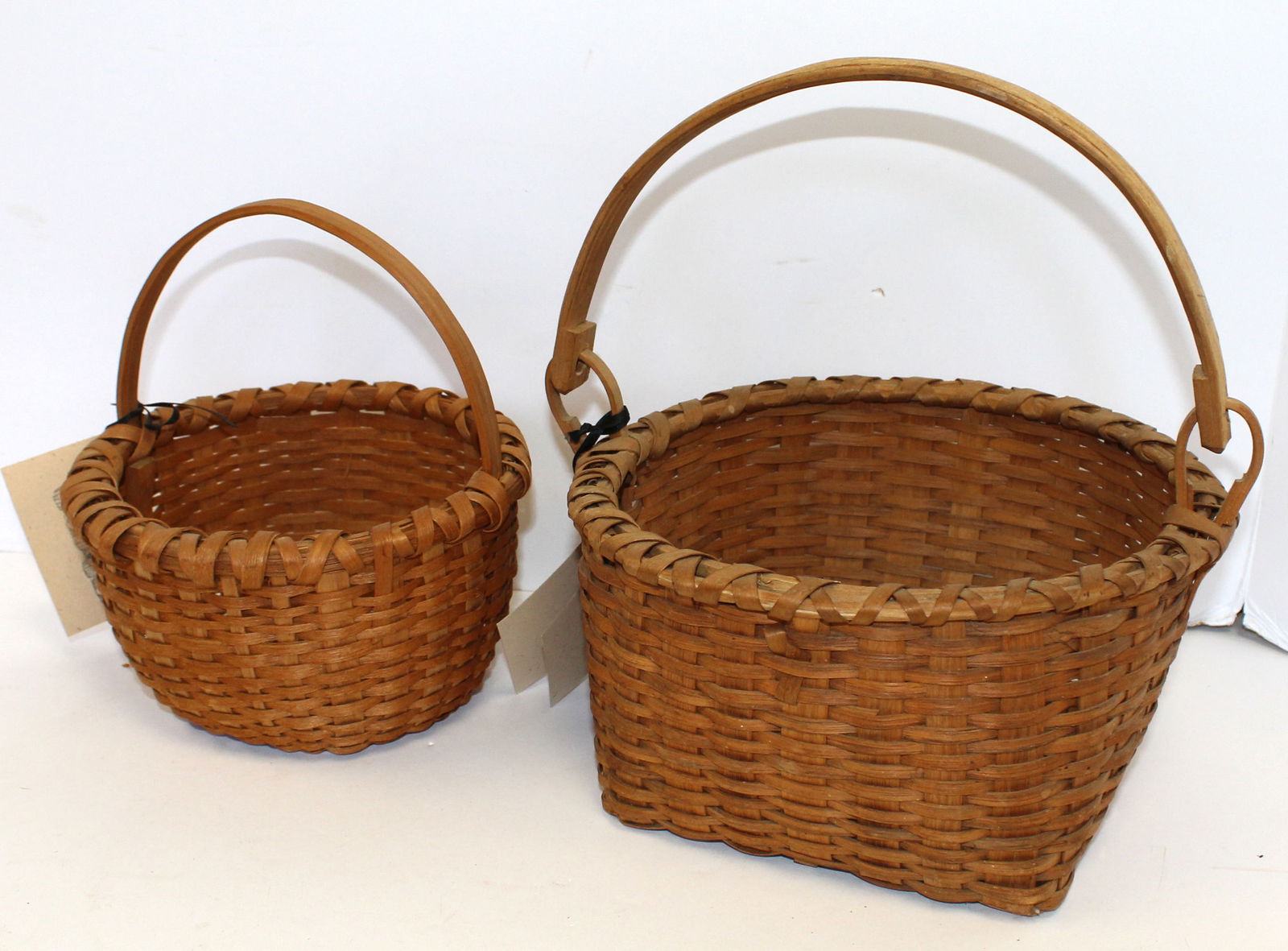 Lot of 2 Taghkanik baskets - 7 1/2"x6 1/2" diam & 4 1/2" x 9 1/2" diam (1 of 6)