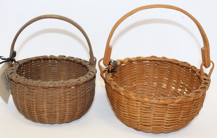 Lot of 2 small Taghkanik swing handled baskets - 3 1/4"x5 1/2" diam & 3"x7"