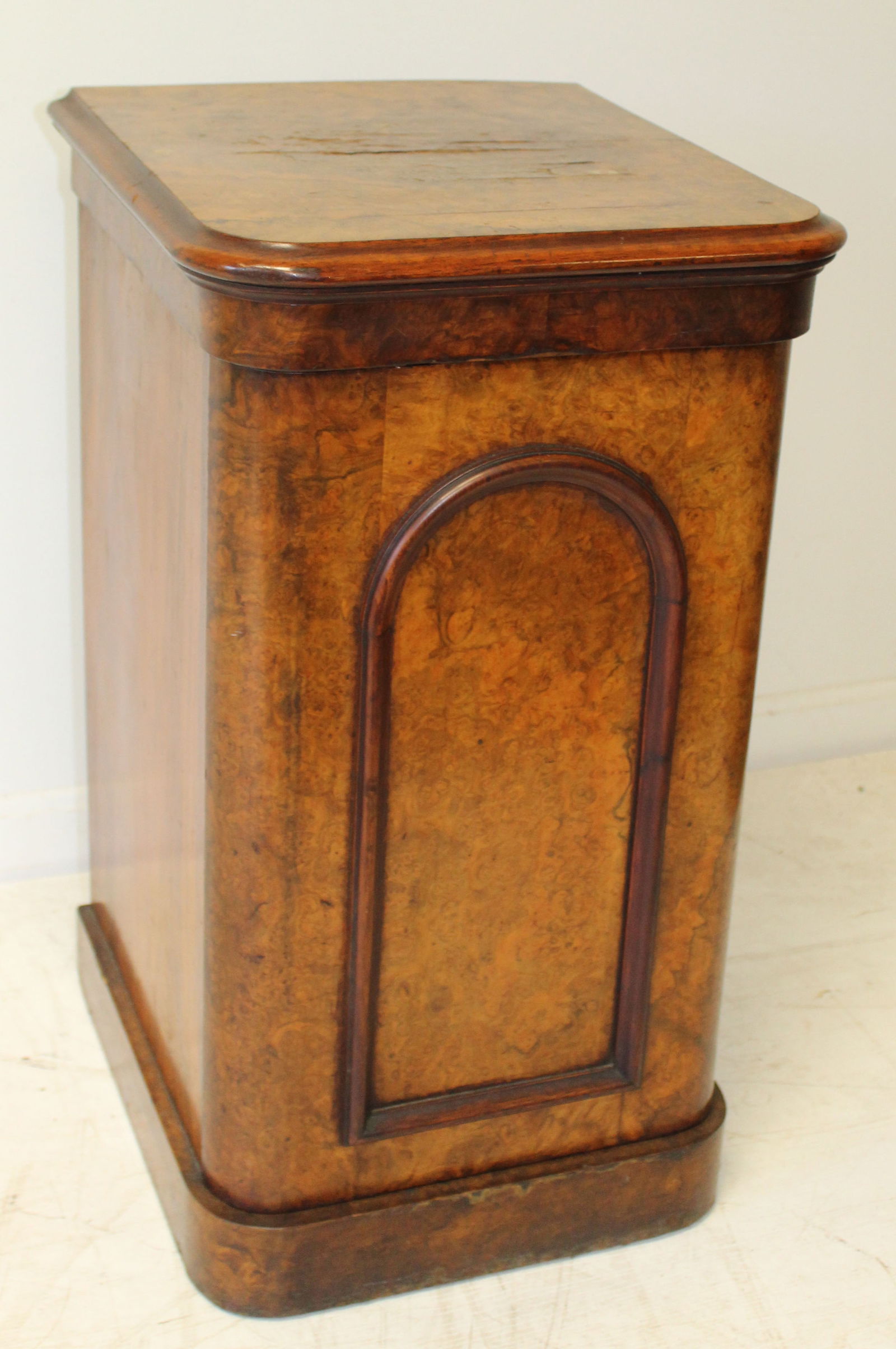Biedermeier square stand w 1 door & shelf interior - 28" tall x 16"x17" (1 of 6)