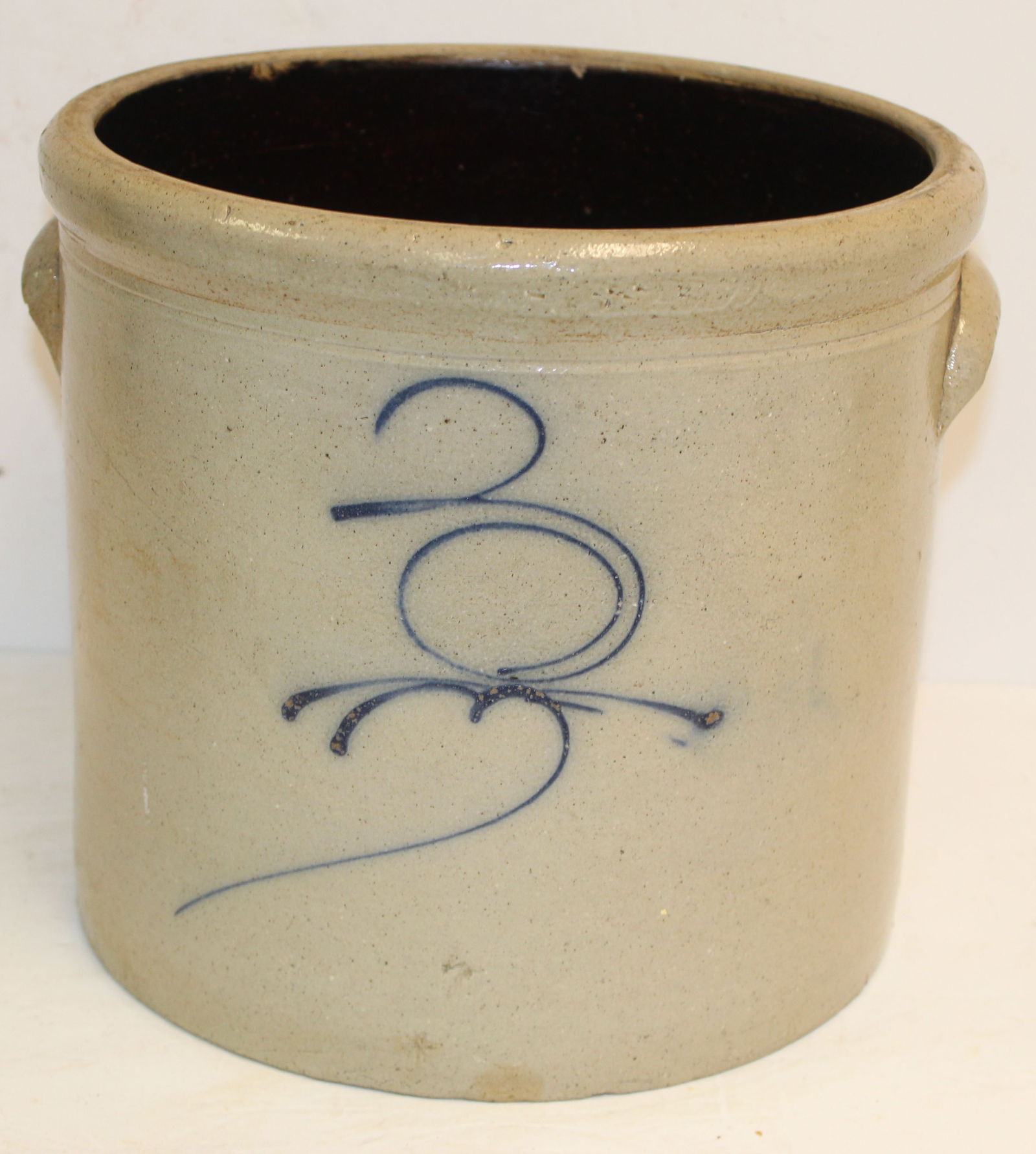 Antique stoneware 3 gal crock w fancy 3 cobalt dec  - 10"x11" diam (1 of 9)