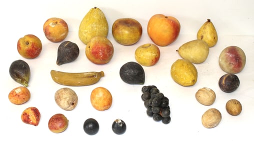 Large lot of stone fruit - 1"-5"